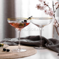 Ato hochwertiges Cocktailglas mit goldenem Rand